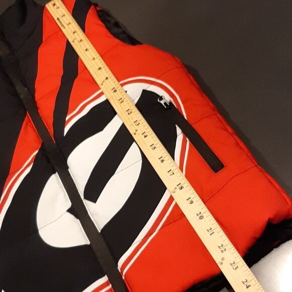 Georgia Bulldogs Red Black Puffer Vest - Picture 4 of 6